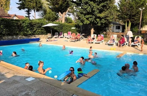 Messery House | Camping maeva Escapades Relais du Léman * - Cozy Mobile Home 4 Rooms 6 People Air Conditioned + TV