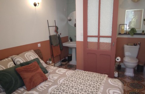 Maraussan Bed & Breakfast | CASA VERDE Le charme de l'ancien en ville !