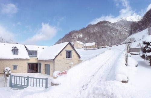 Cauterets Ski Chalet | CAUTERETS Chalet La Grange (sleeps 2–11) in a quiet neighborhood, with parking