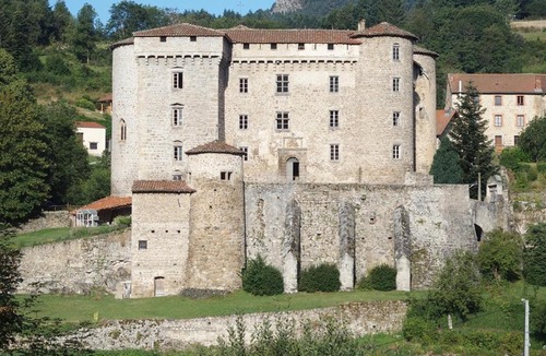 Chalmazel-Jeansagniere House | Château des Marcilly Talaru