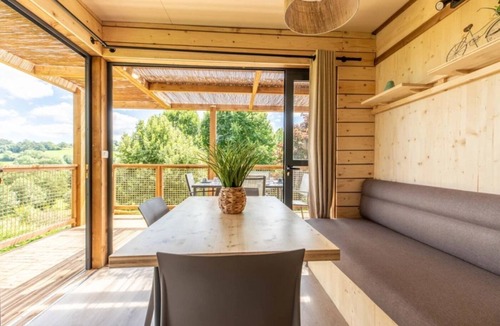 Saint-Bonnet-pres-Orcival Ski Chalet | Chalet 3 étoiles - ccbgbfg