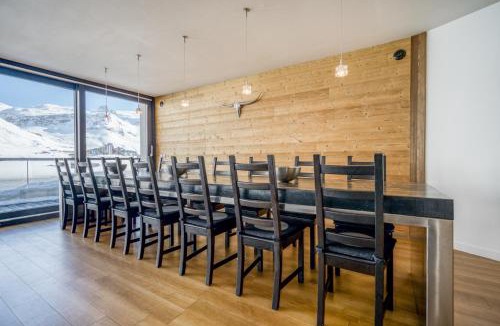 Tignes le Lac Ski Chalet | Chalet Arktic - Catered Chalet - Sleeps 14