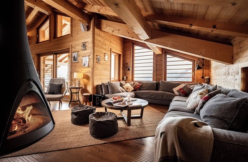 Le Grand-Bornand Ski Chalet | CHALET CELESTE 5* - 250m2, with jacuzzi & sauna, 200m to slopes, stunning view
