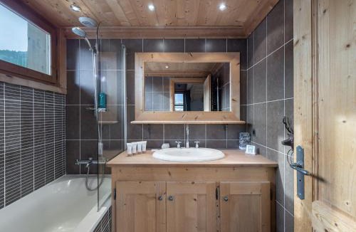 Le Praz Ski Chalet | Chalet confortable avec sauna à Courchevel Le Praz, proche remontées - FR-1-568-15