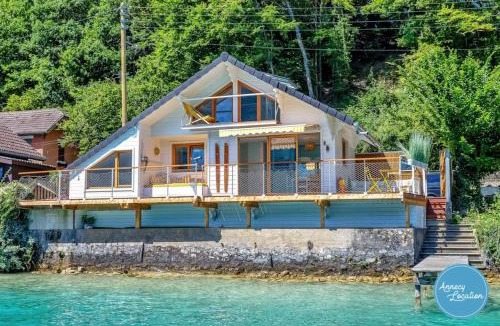 Bredannaz House | Chalet Coquillage Waterfront Escape on Lake