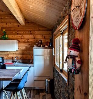 La Celle-sous-Gouzon Ski Chalet | Chalet Cosy avec vue imprenable sur le lac