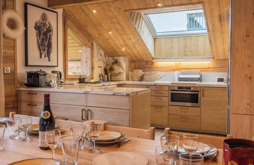 Meribel Ski Chalet | Chalet Mélèze Doré