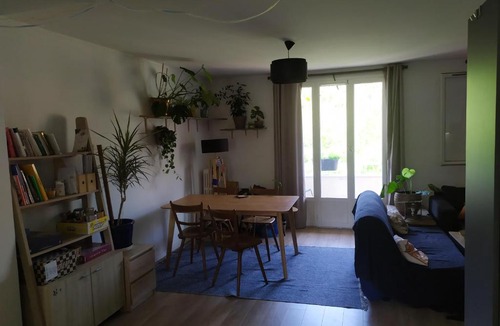 9th Arrondissement Apartment | Chambre Lyon 9 Gorge de Loup Ligne D