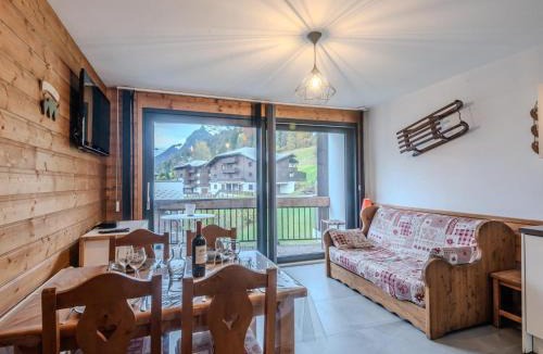 Morzine Apartment | Charmant studio cabine à Morzine, proche pistes, parking - FR-1-754-57
