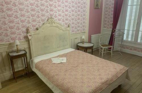 Mont-Dore Apartment | Charmant T2 au cœur du Mont-Dore avec Wifi, face aux Thermes - FR-1-415-95