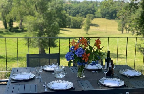 Marcillat-en-Combraille Cottage | Charming renovated country house in Marcillat, garden and terrace