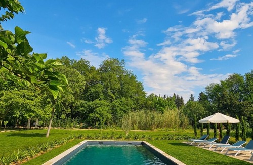 Montfavet House | Charming 18C Bastide · Pool · AC · Avignon 15m - La Bastide des Trois Lavandes