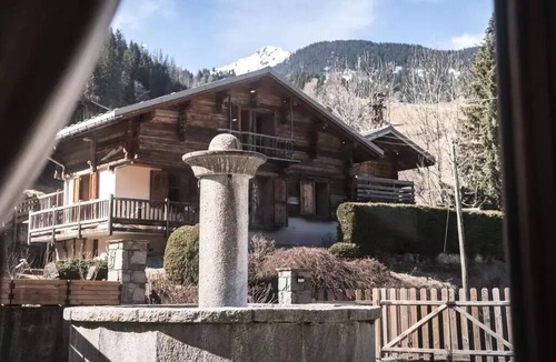 Areches Apartment | Charming apartment for 6 people. Sun-drenched terrace, at the foot of the slopes