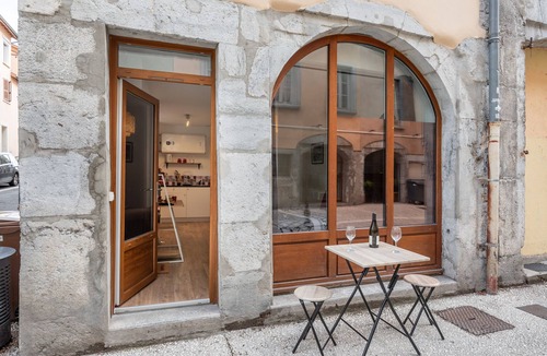 Secteur 2 Apartment | Charming apartment in the historic center of Grenoble