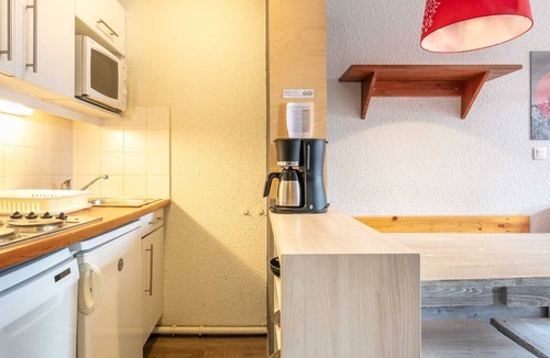 Val Claret Apartment | Charming Studio - Sleeps 4 - Right at the Foot of the Slopes