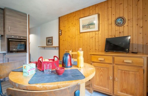 Chamonix-Mont-Blanc Apartment | Clos des Outannes by Interhome