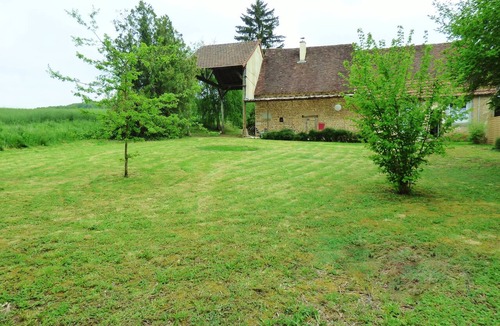 Perroy House | Comfortable country house