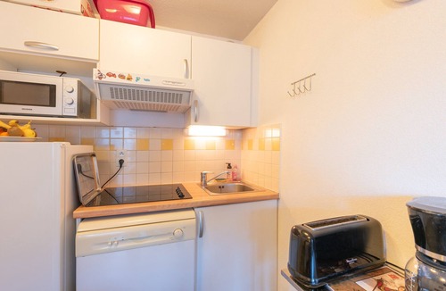 Saint-Lary-Soulan Apartment | Comfortable Stay in Saint-Lary – 3 Apartment, Terrace, Heated Pool, and Direct Cable Car Access