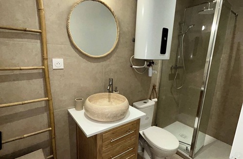 Saint-Roch - Badouillere - Chavanelle Apartment | Cosy Studio apartment near train station & city center