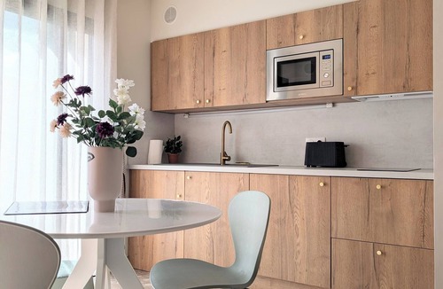 Barbentane Apartment | Cosy studio with garden and jacuzzi 5 min from Avignon