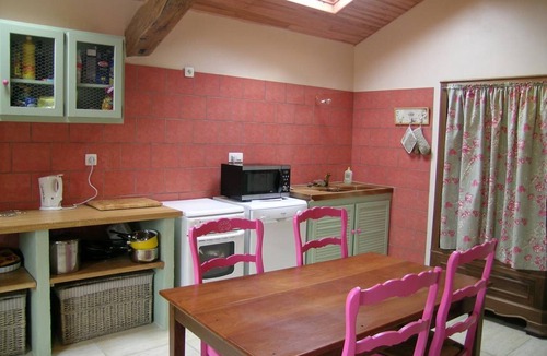 Barrais-Bussolles Cottage | Cottage in nature with Wifi and pets