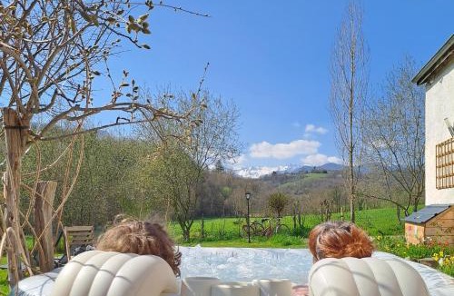 Lys House | Coume a Case - Maison de charme 4 étoiles - piscine et spa - vallée d'Ossau