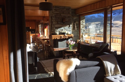 Courchevel Apartment | Courchevel 1650 Belvédère beautiful apartment 4 ch ds Chalet skis south balcony