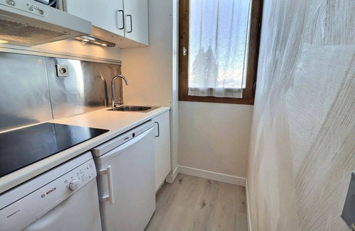 Meribel-Mottaret Apartment | Creux De L Ours A Residence - 2 PIECES SKI TO PIEDS, NEAR TRADE