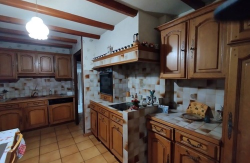 Menet House | Detached country house