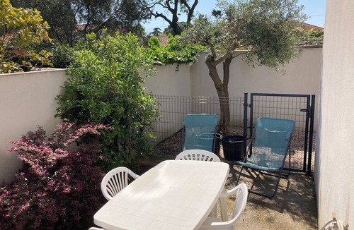Cournonterral Apartment | Entre Sète et Montpellier Proche de la Plage Appartement Indépendant Dans Villa