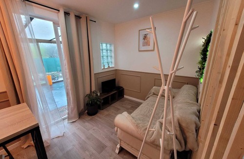 Combs-la-Ville Cabin | Era Lodge Tiny House Premium with private sauna