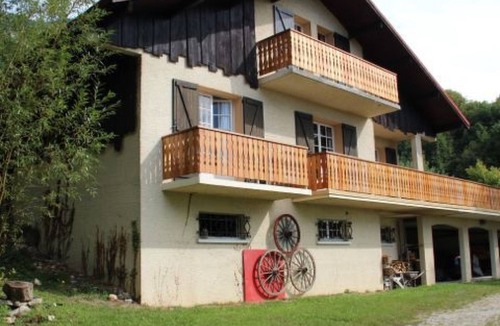 Pugny-Chatenod House | für 6 Personen ca. 110 m² in Pugny-Chatenod, Auvergne-Rhône-Alpes (Savoyen by Interhome