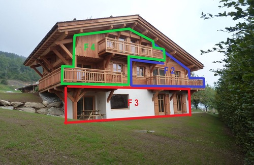 Combloux Ski Chalet | F2 apartment in chalet facing Mont Blanc (pets not allowed)