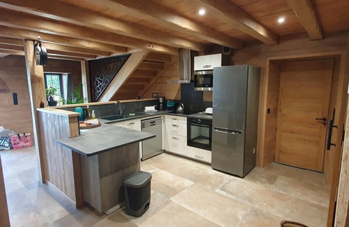 Besse-et-Saint-Anastaise House | Ferme Auvergnate en Plein Cœur du Massif du Sancy