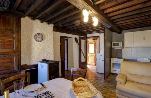 Pralong House | Gîte douillet pour 2 personnes dans les Monts du Forez - FR-1-496-261