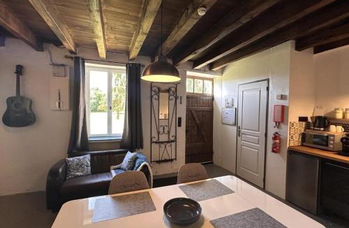 Saint-Palais House | Gîte familial, animaux admis - séjour en Auvergne - FR-1-489-640