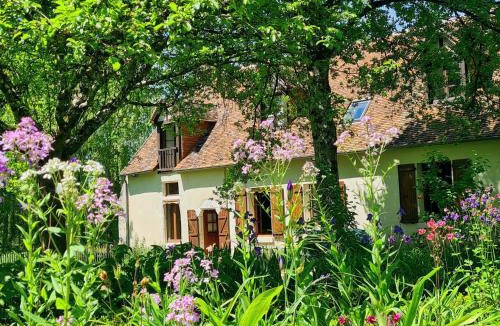 Fougeres-sur-Bievre House | Gite au jardin de grand-père - Jusqu'à 8 pers - Proche Châteaux de la Loire
