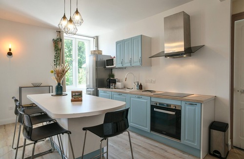 Le Pin Apartment | Gîte La Dune with Garden and Private Jacuzzi