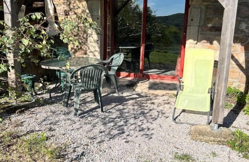 Avene House | Gite Grenouille, Single-storey house in a quiet location