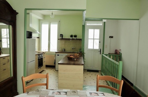 Murat-le-Quaire House | Gîte la Bourboule: panoramic view of the Sancy in the heart of the Auvergne volcanoes