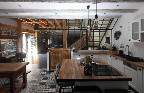 Les Ternes House | Gite le Jeansonnet, your haven of peace in the heart of Cantal