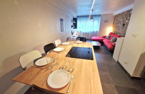Boucle - Gros Caillou Apartment | Grand duplex 5 pers au cœur de Lyon Opéra & métro