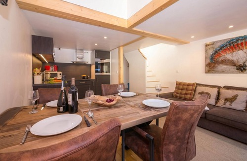 Argentiere Apartment | Grand Roc B22 260m from Slopes, View, Parking & WiFi, Argentière (Chamonix), France