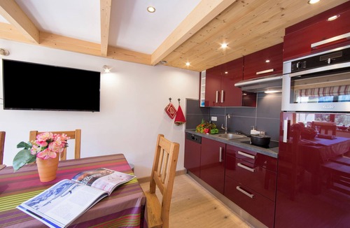Argentiere Apartment | Grand Roc C306 280m from Slopes, View, Parking & WiFi, Argentière (Chamonix), France