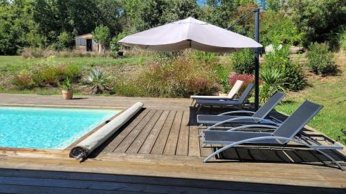 Menville Villa | Grande villa avec vue et piscine