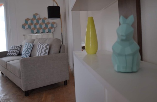 Blois House | Group gîte with pool and SPA in Blois