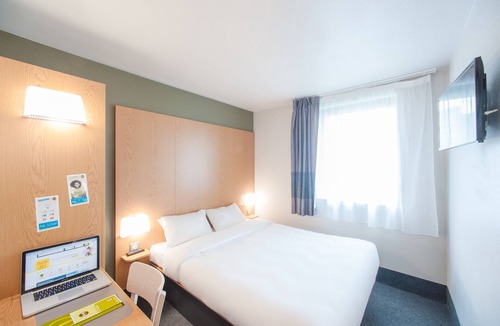 Montlucon Hotel | Hôtel Inn Design Montluçon