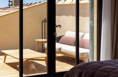 Chateauneuf-du-Pape Hotel | Hôtel La Mère Germaine