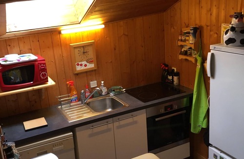 Saint-Nicolas-de-Veroce Apartment | Half chalet authentic comfort Saint Nicolas de Véroce, Mont Blanc. Near tracks
