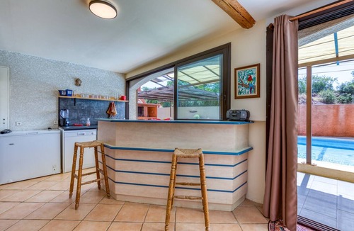 Le Bosc House | Holiday Home with Private Pool, Wi-Fi, and Air Conditioning for 8–14 Guests